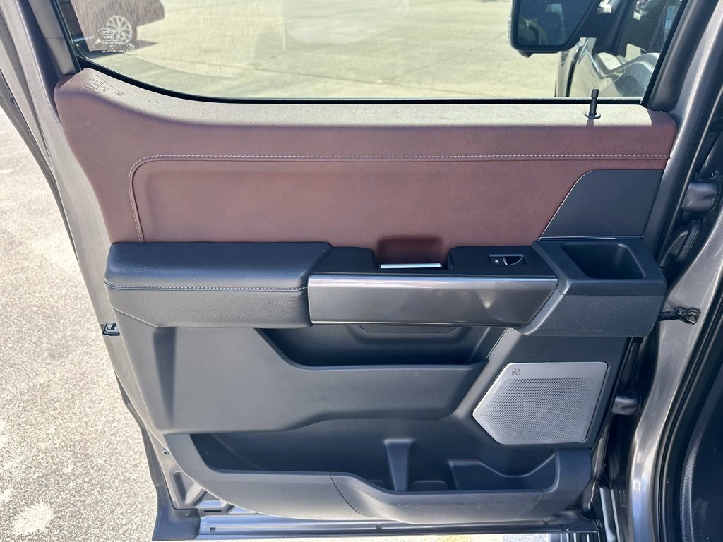 Used 2021 Ford F150 Lariat w/ Equipment Group 502A High image 29