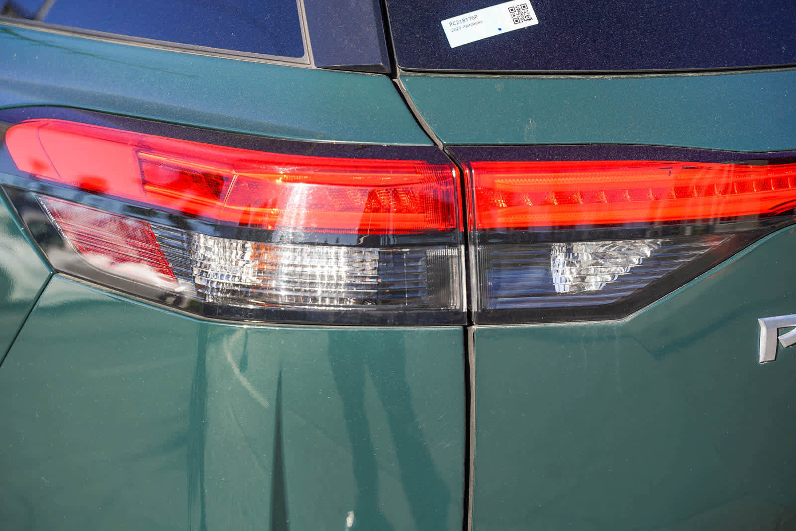 Used 2023 Nissan Pathfinder Platinum image 7