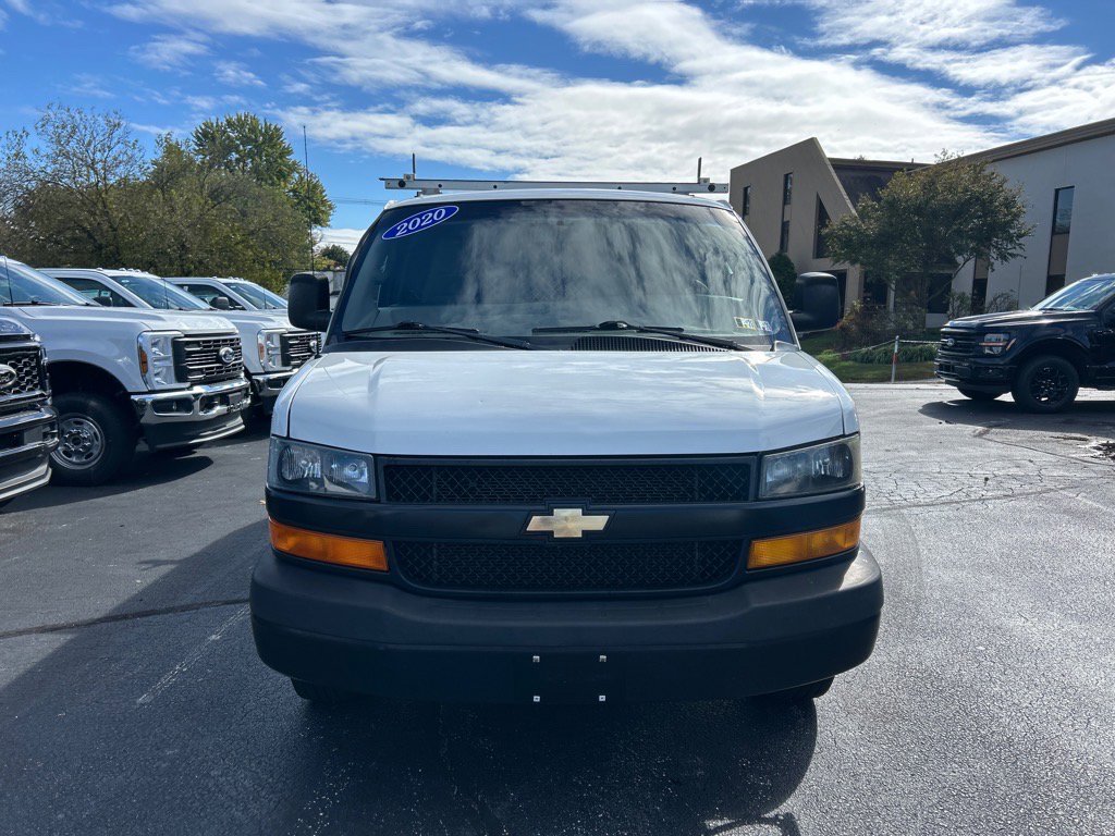 Used 2020 Chevrolet Express 2500 image 2