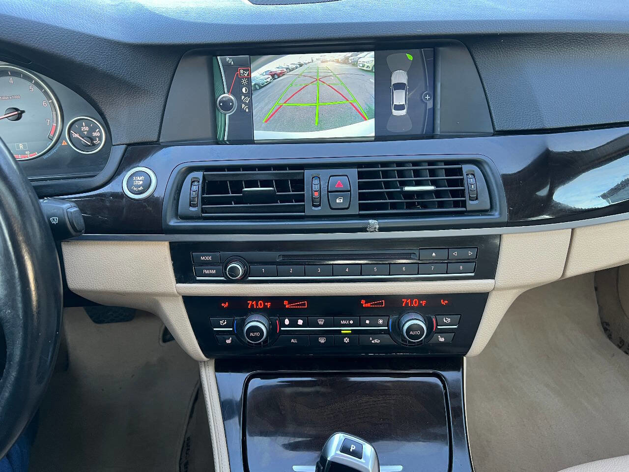 Used 2011 BMW 535i xDrive Sedan image 36