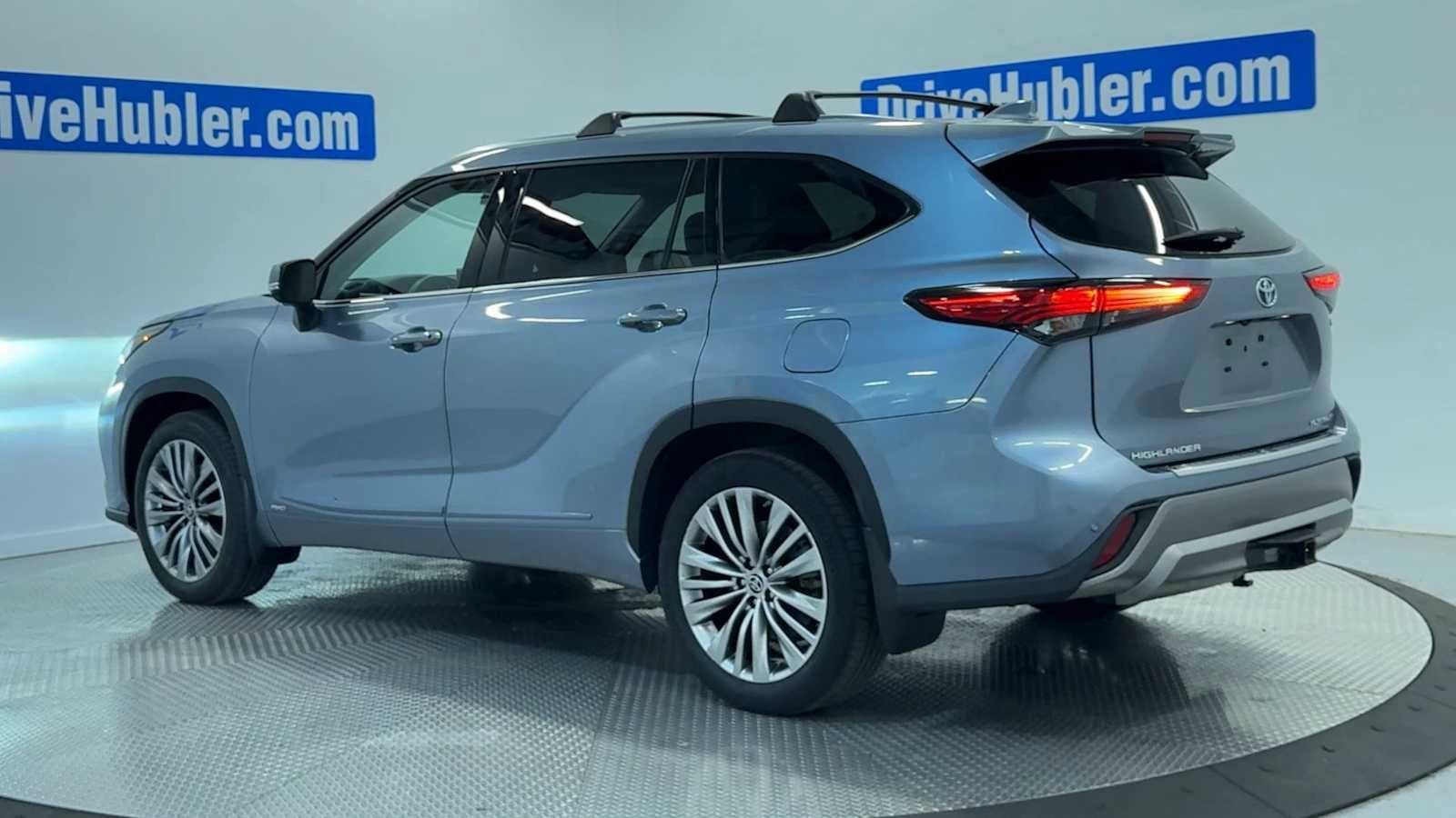 Used 2022 Toyota Highlander Platinum AWD/4WD image 6