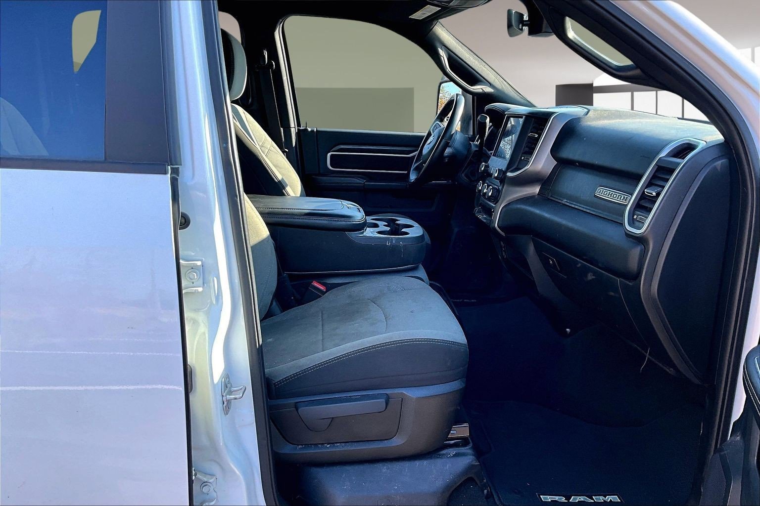 Used 2024 RAM 3500 Big Horn image 17