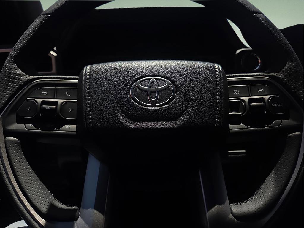 New 2026 Toyota 4Runner SR5 RWD image 25