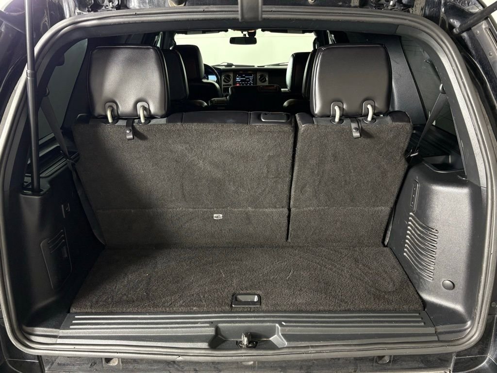 Used 2016 Ford Expedition Limited RWD image 39