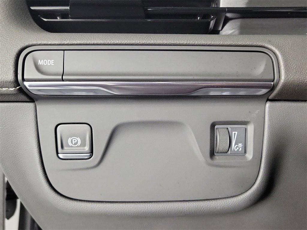 Certified 2024 Cadillac Escalade ESV Premium Luxury image 30