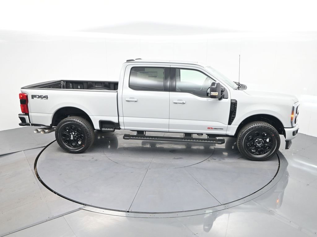 New 2026 Ford F250 Lariat w/ Black Appearance Package image 26