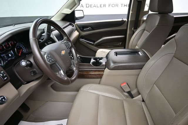 Used 2019 Chevrolet Suburban LT AWD/4WD image 16
