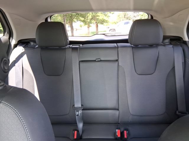 Used 2023 Buick Encore GX Select FWD image 18
