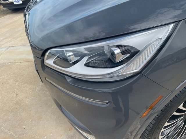 Used 2024 Lincoln Aviator Black Label AWD/4WD image 9