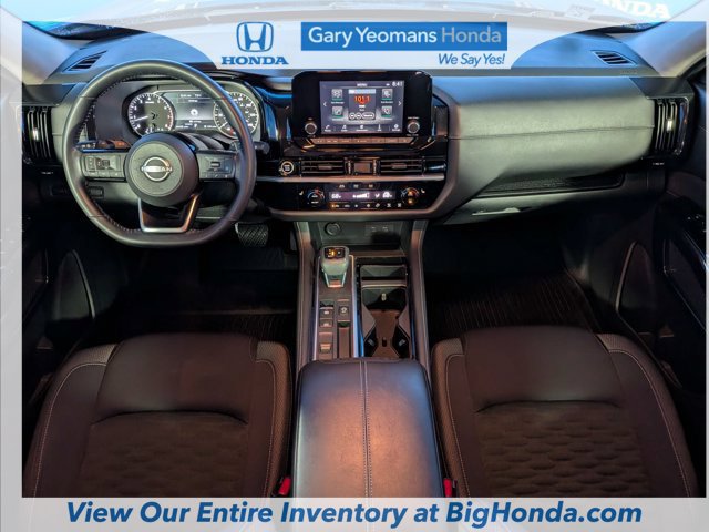 Used 2022 Nissan Pathfinder SV FWD image 15