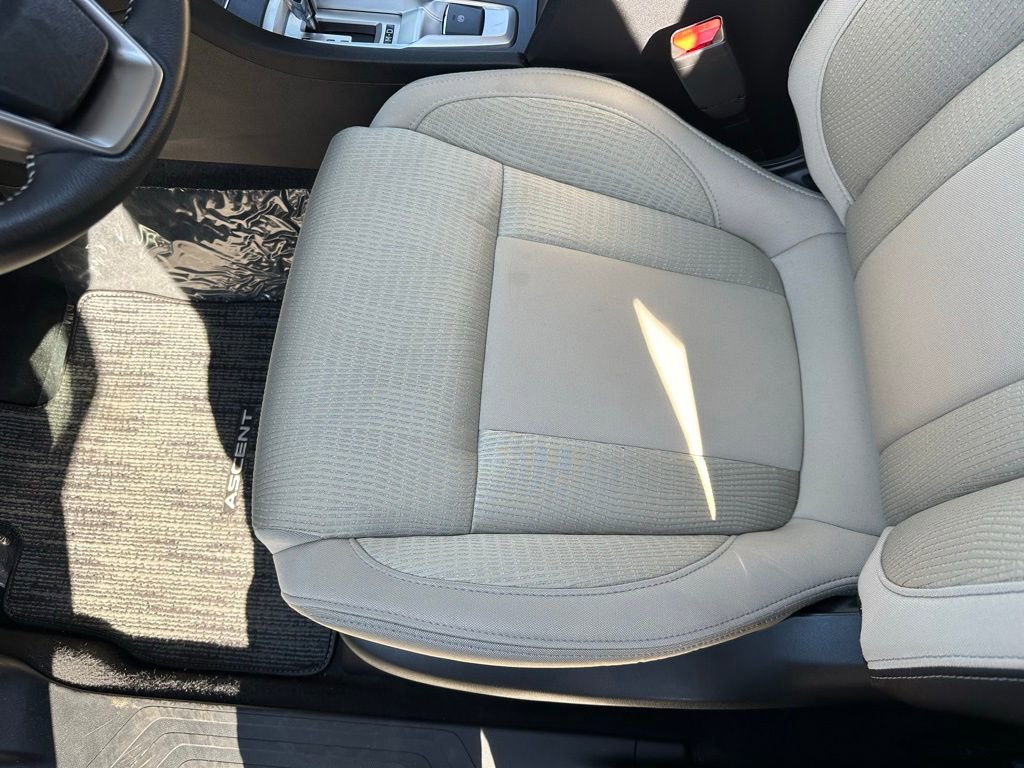 Used 2025 Subaru Ascent Premium image 27