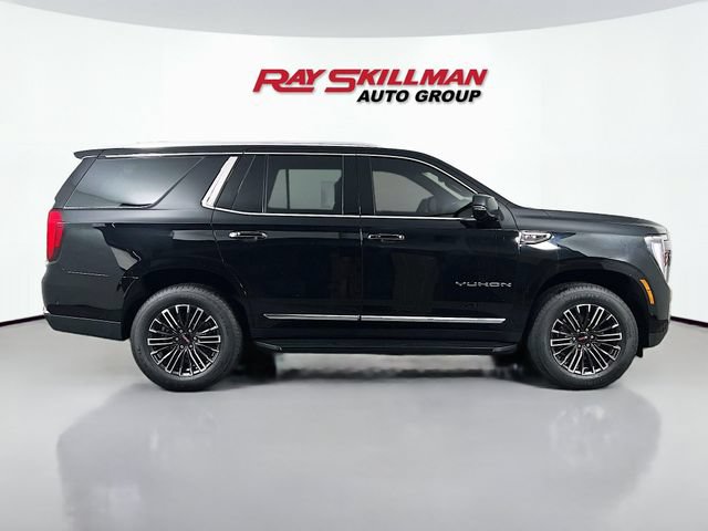 Used 2025 GMC Yukon Elevation AWD/4WD image 8