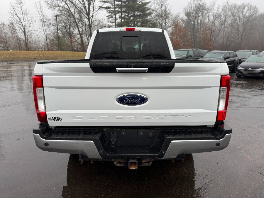 Used 2017 Ford F250 XLT w/ XLT Premium Package image 4