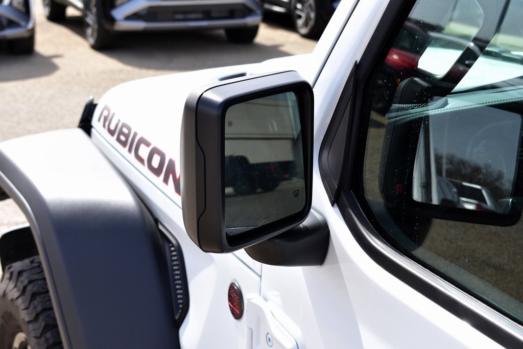 Used 2025 Jeep Wrangler Unlimited Rubicon image 16