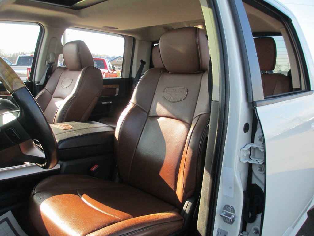 Used 2016 RAM 3500 Laramie Longhorn image 20