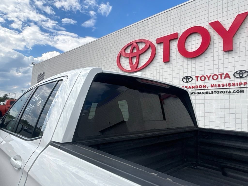 Used 2025 Honda Ridgeline RTL image 32