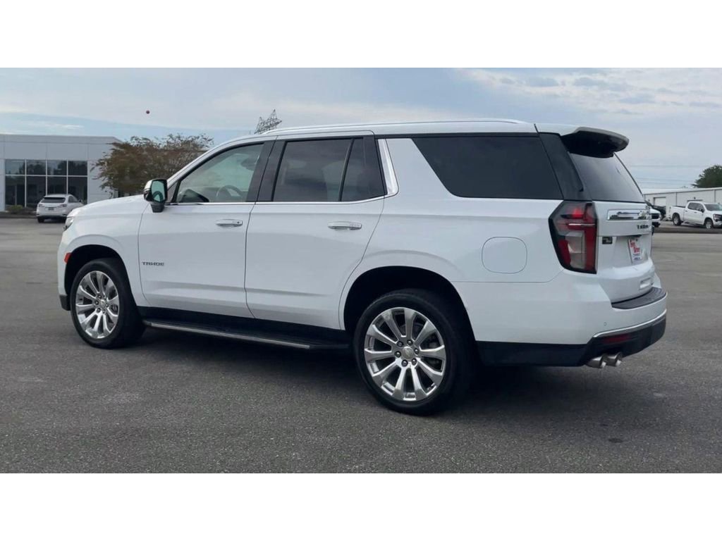 Used 2021 Chevrolet Tahoe Premier w/ Premium Package image 4