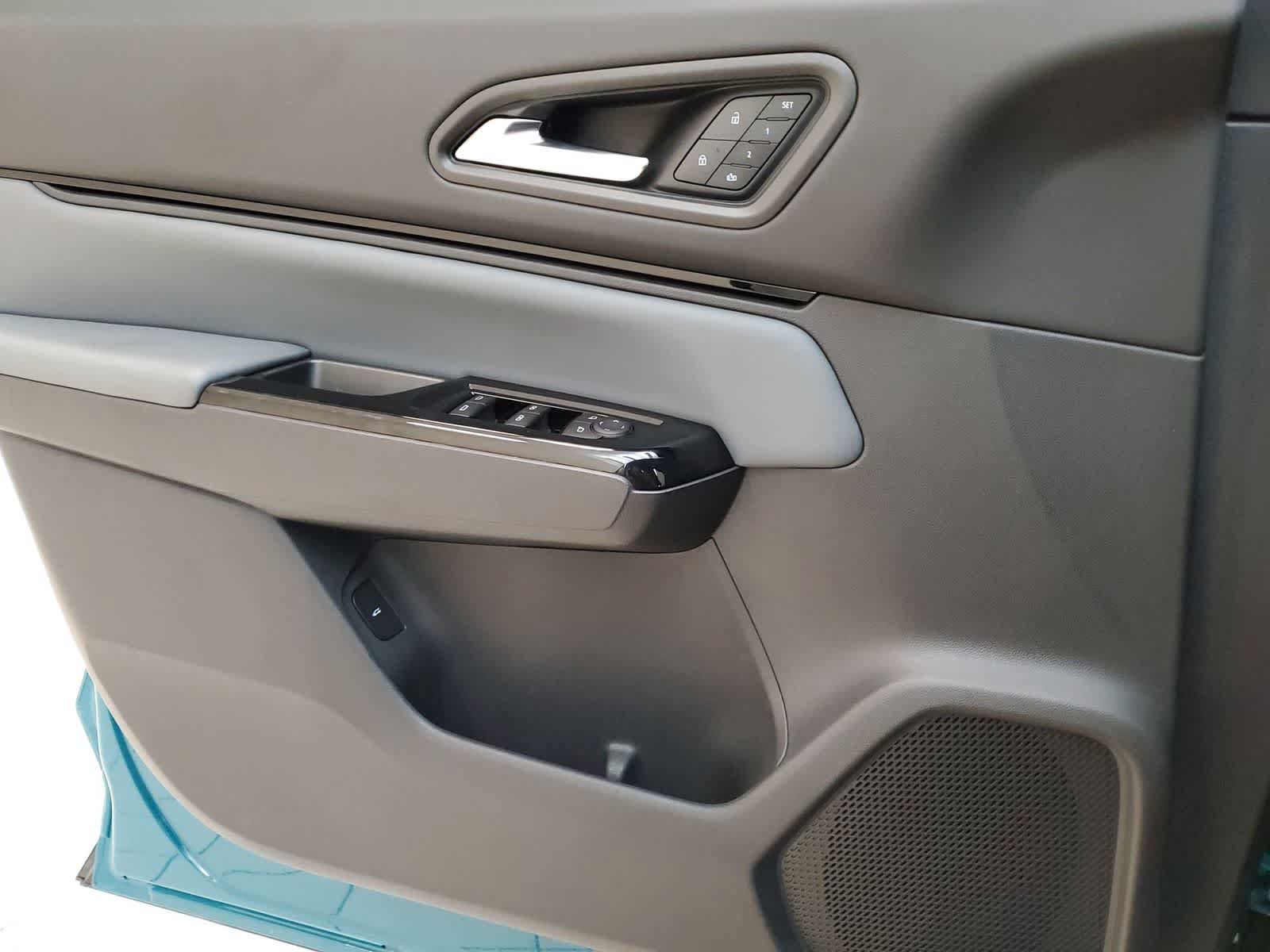 Certified 2025 Honda Prologue Touring image 17