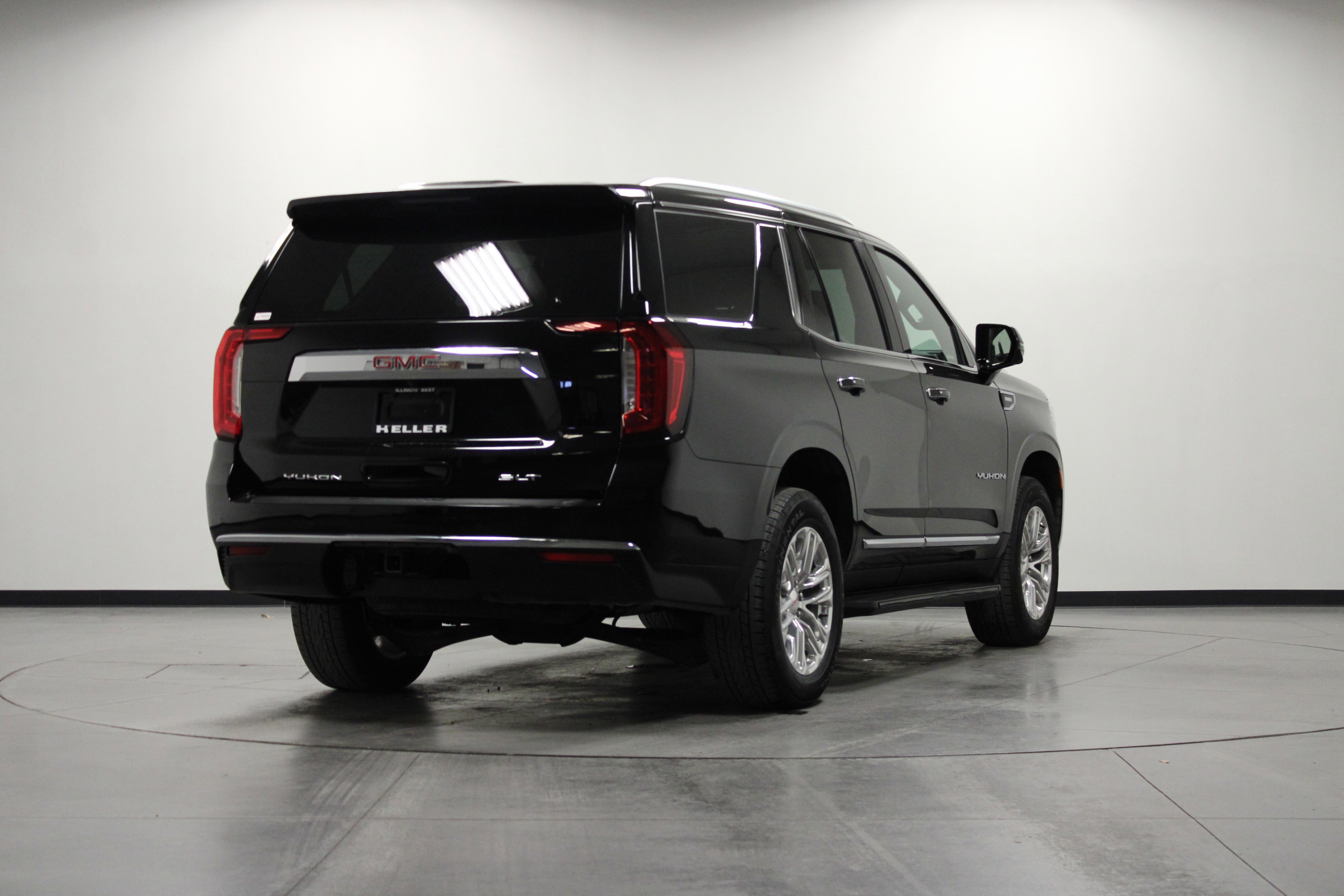 Used 2024 GMC Yukon SLT image 4