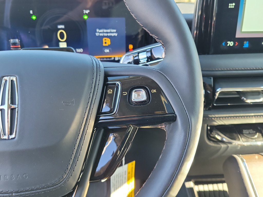 New 2027 Lincoln Aviator Reserve w/ Jet Appearance Package AWD/4WD image 26