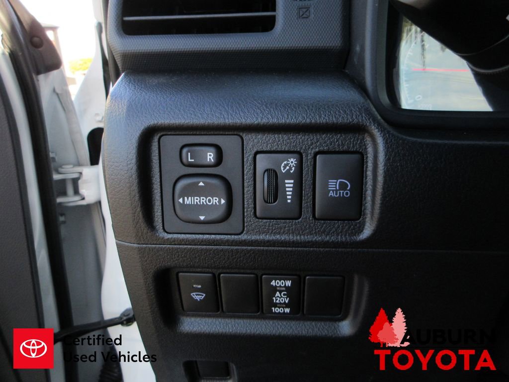 Certified 2021 Toyota 4Runner TRD Off-Road Premium w/ Moonroof Package image 16