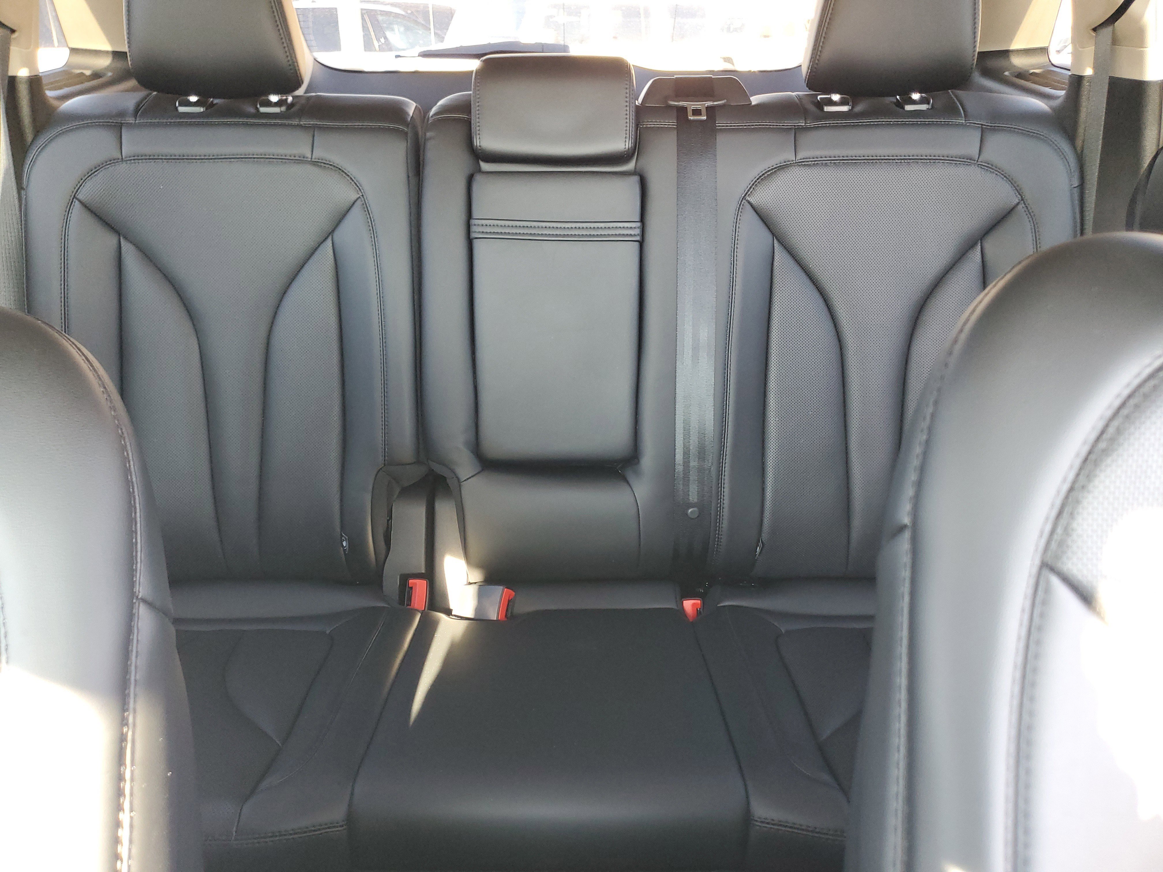 Used 2023 Lincoln Nautilus Reserve image 19