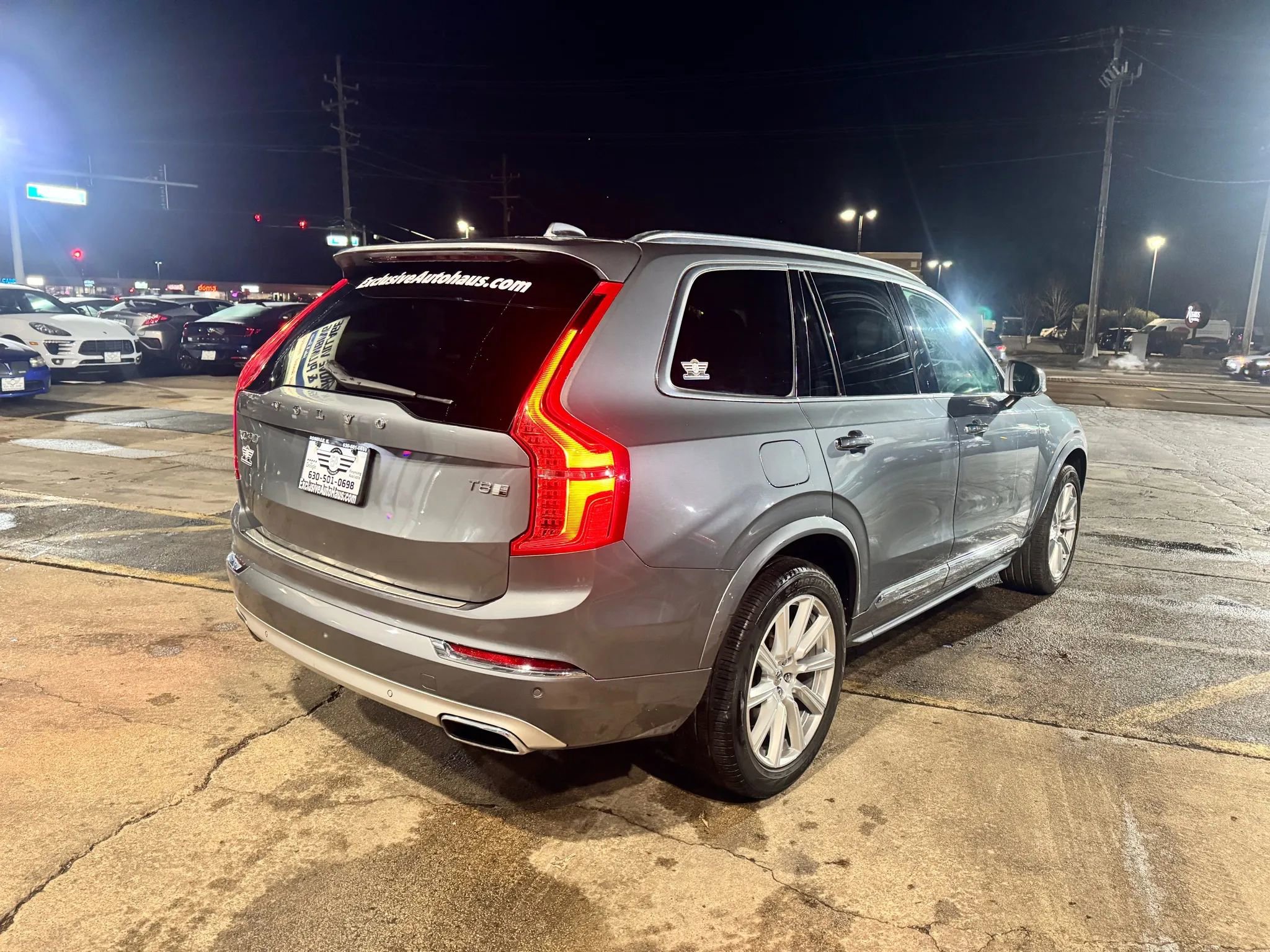 Used 2016 Volvo XC90 T8 Inscription w/ Protection Package Plus image 6