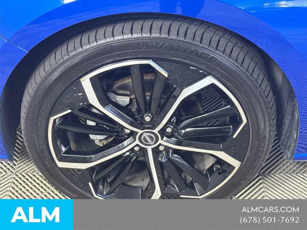 Used 2025 Nissan Altima 2.5 SR FWD image 14