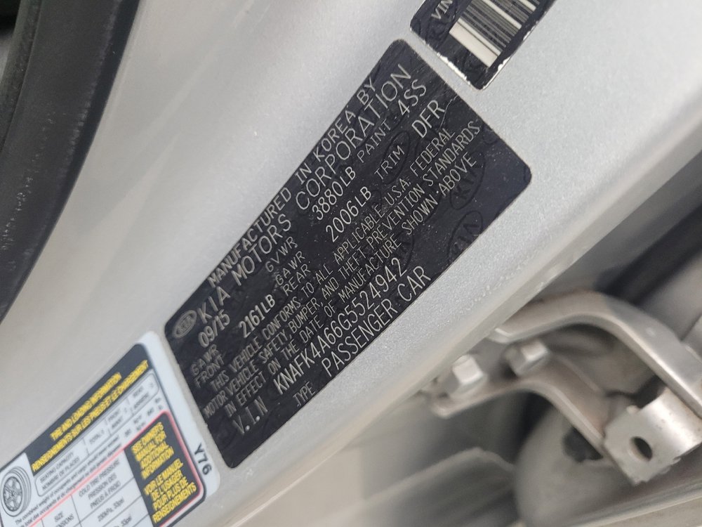 Used 2016 Kia Forte LX image 33