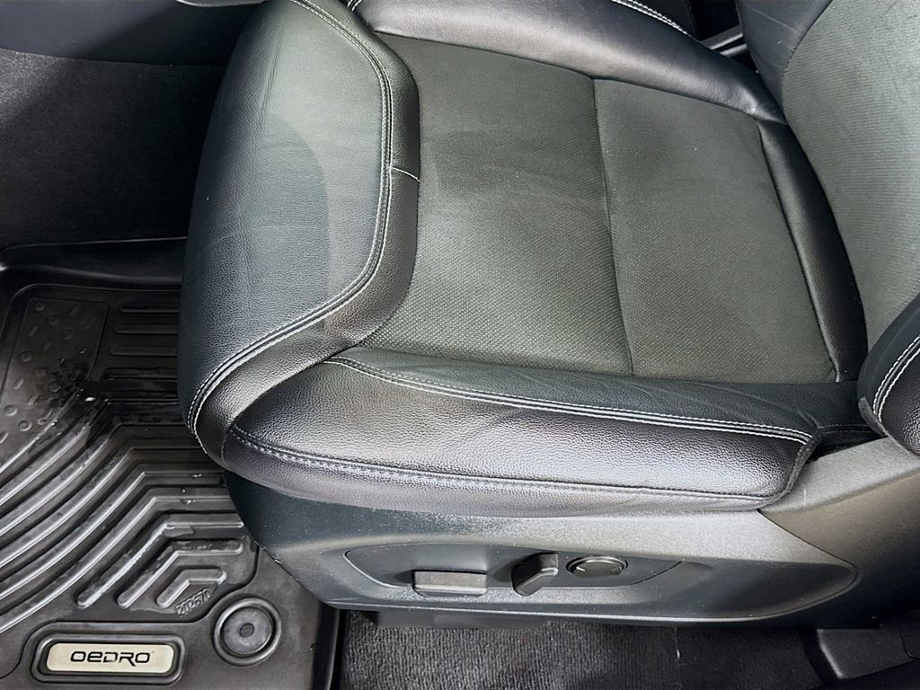 Used 2022 Ford Explorer ST image 21