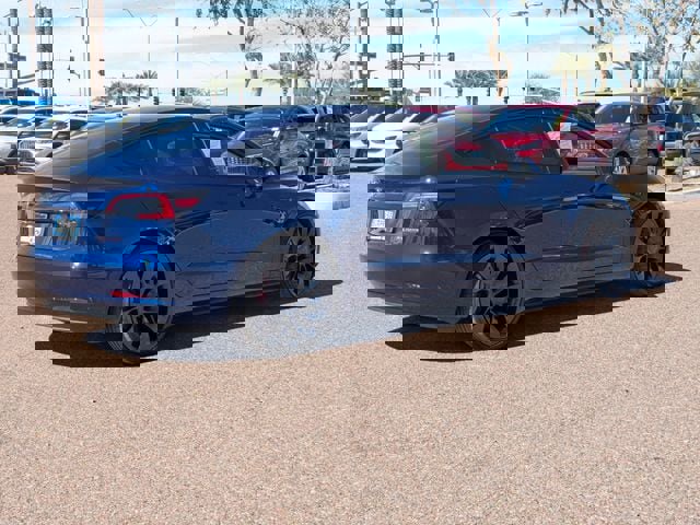 Used 2023 Tesla Model 3 Performance image 6