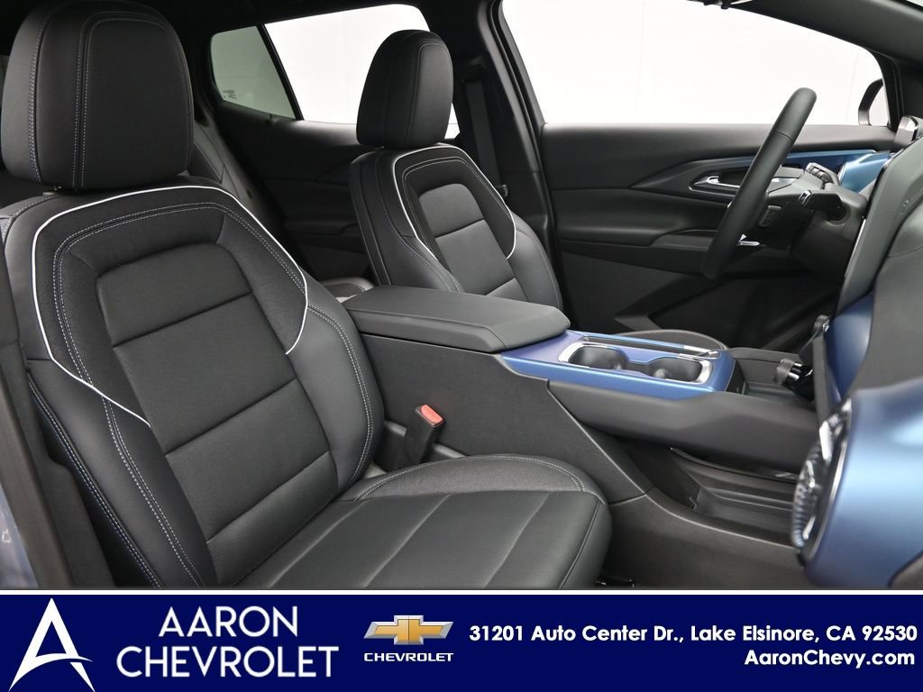 New 2025 Chevrolet Equinox EV LT w/ Convenience Package II image 8