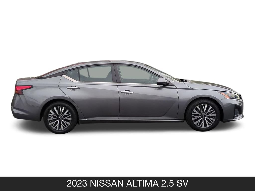 Used 2023 Nissan Altima 2.5 SV FWD image 6