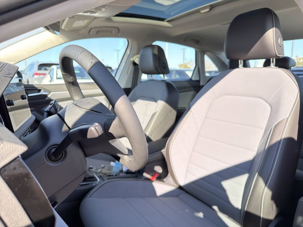 New 2026 Volkswagen Jetta SE image 12