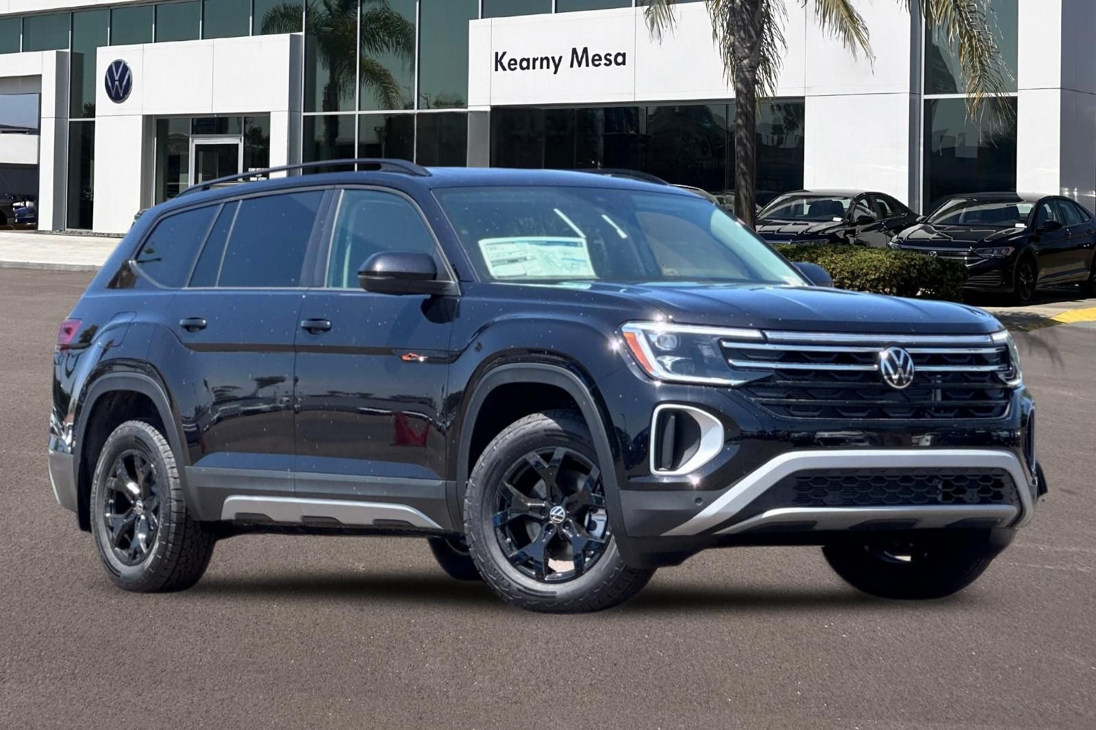 New 2025 Volkswagen Atlas Peak Edition SE AWD/4WD image 2