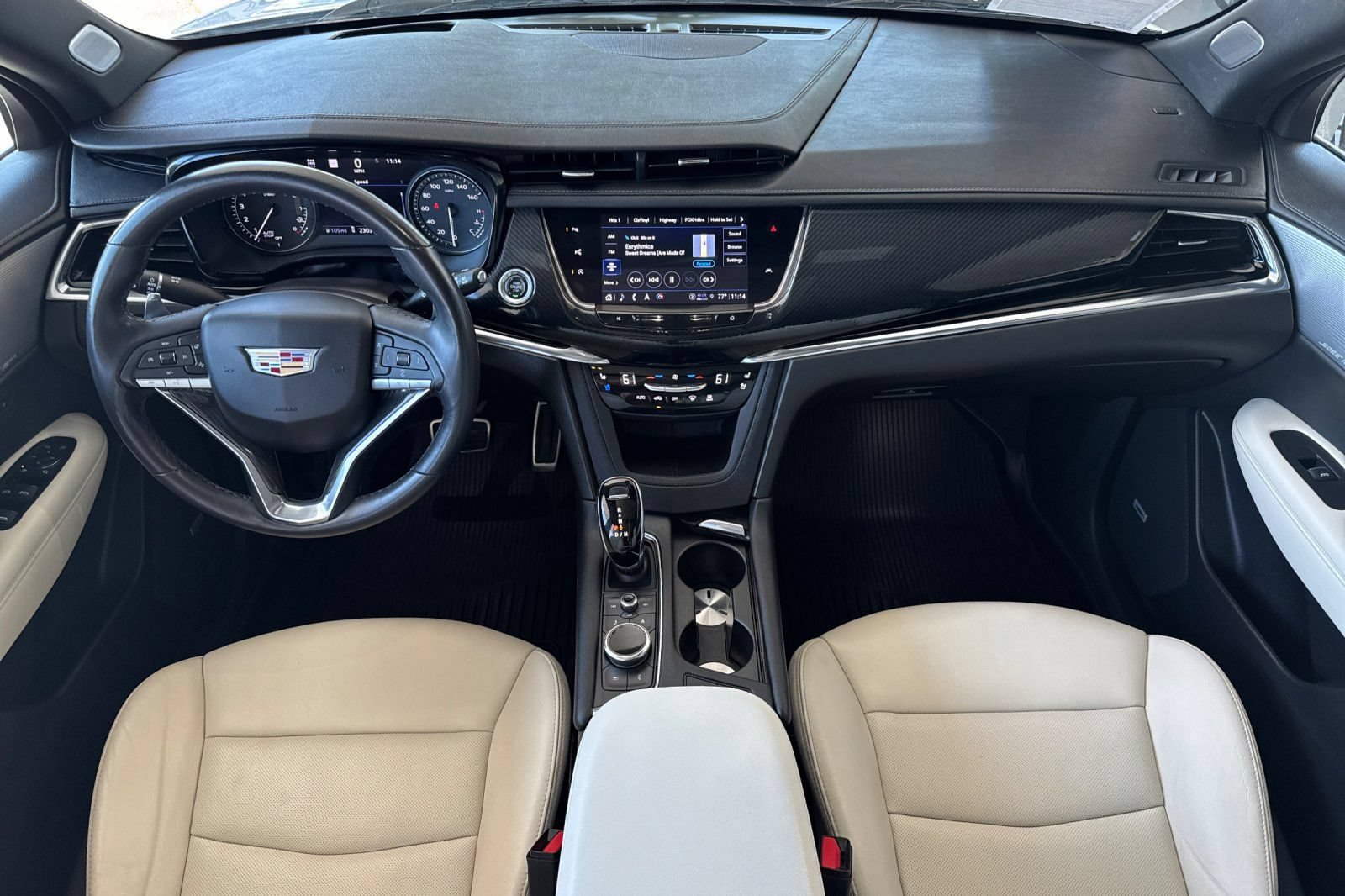 Used 2023 Cadillac XT6 Sport w/ Technology Package AWD/4WD image 15