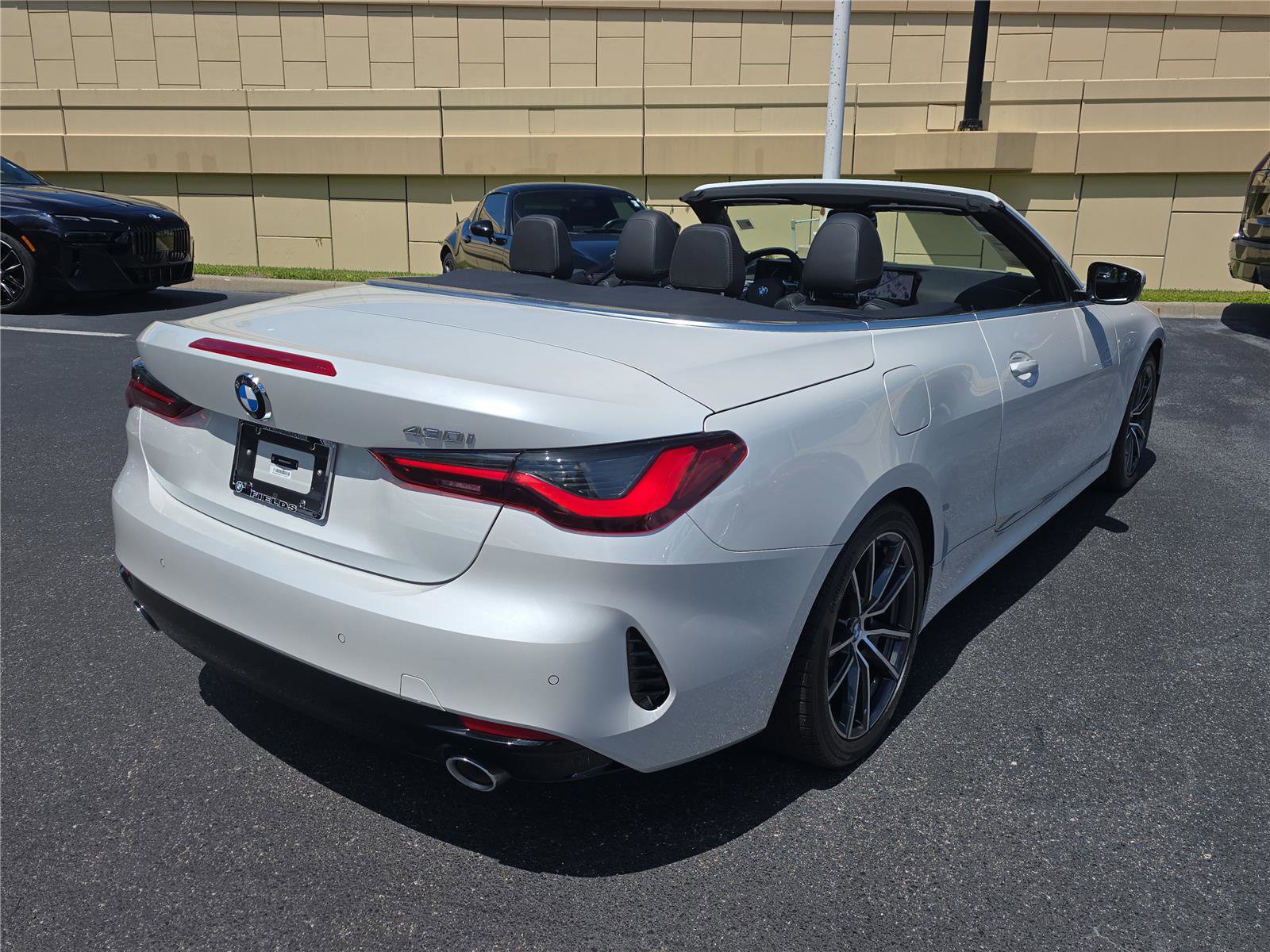 Used 2025 BMW 430i Convertible RWD image 4