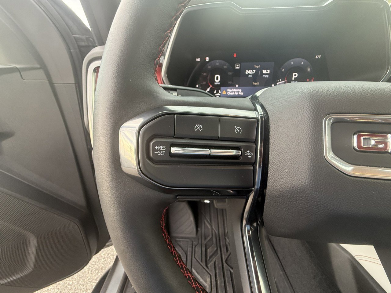 Used 2023 GMC Canyon AT4X image 21