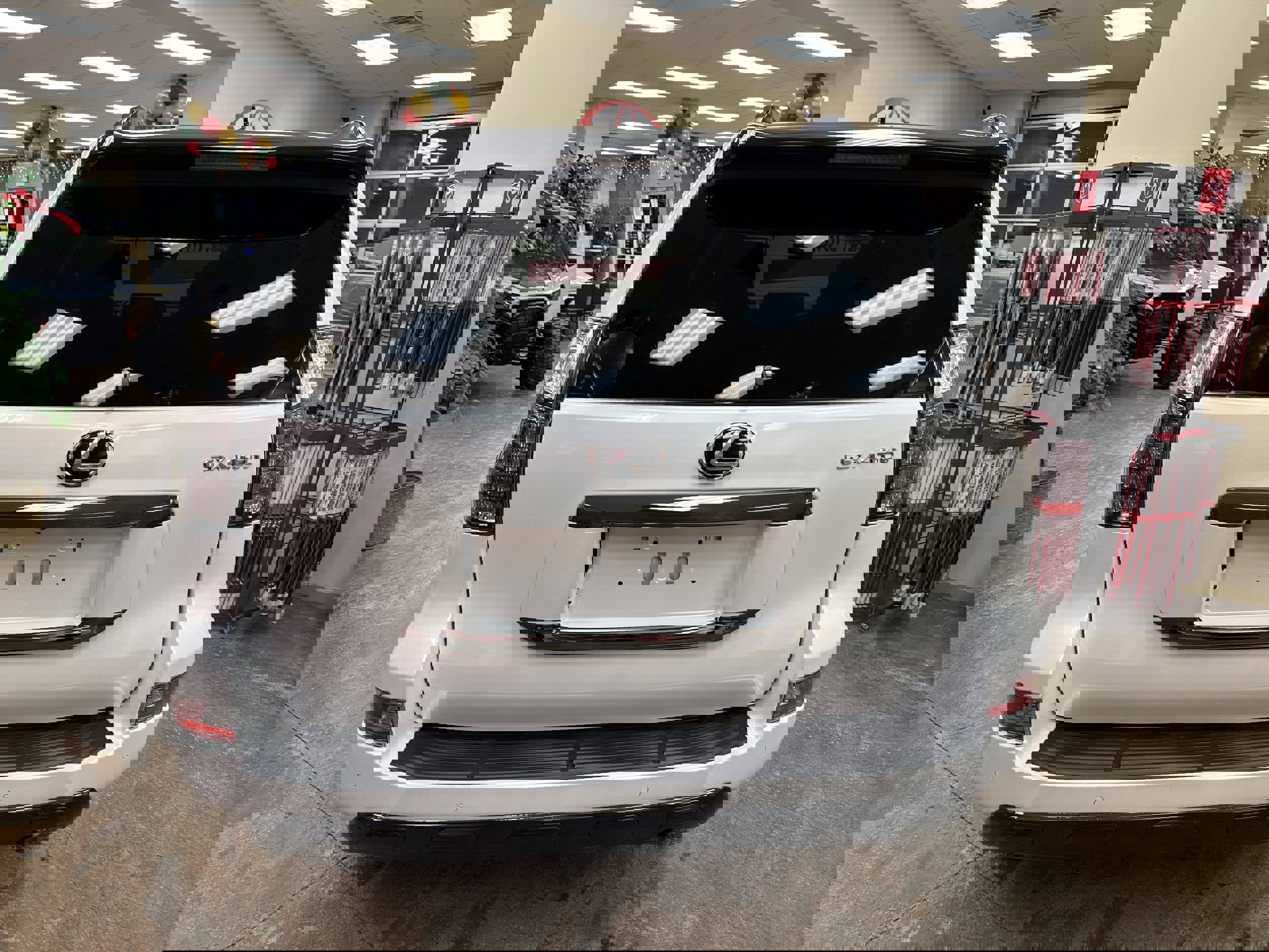 Used 2023 Lexus GX 460 Luxury image 9