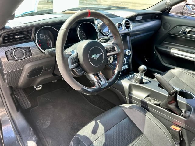 Used 2017 Ford Mustang GT Premium w/ GT Performance Package RWD image 16