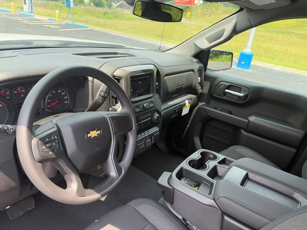 New 2026 Chevrolet Silverado 1500 Custom AWD/4WD image 15