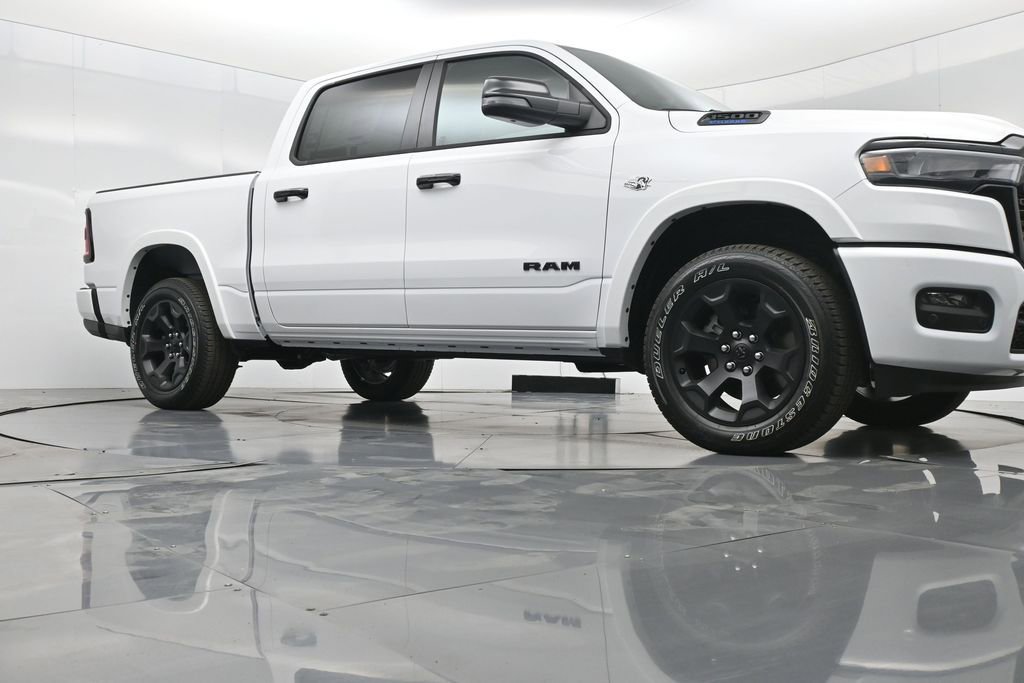 New 2026 RAM 1500 4x4 Crew Cab image 47