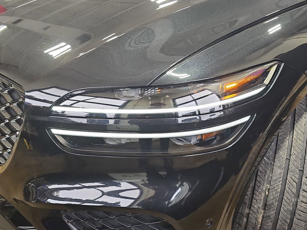 Used 2022 Genesis GV70 3.5T Sport w/ Sport Prestige Package image 28