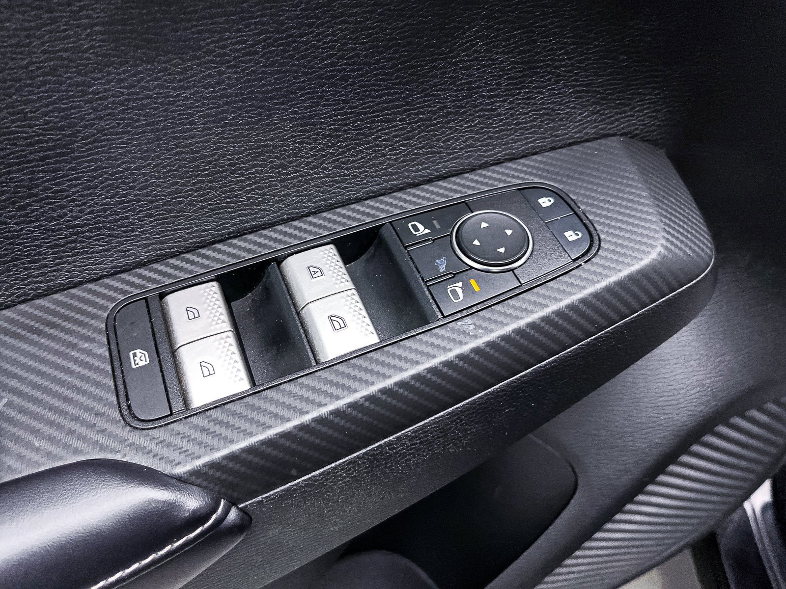 Used 2022 Mitsubishi Outlander ES image 15