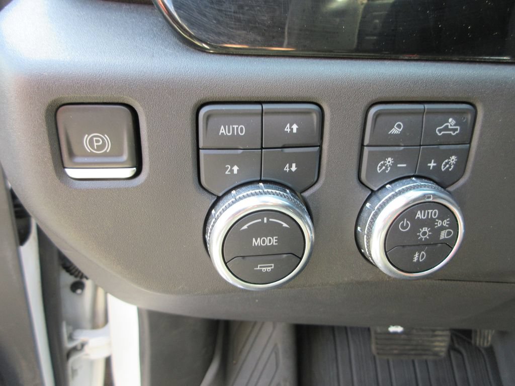 Used 2023 GMC Sierra 1500 Elevation w/ Elevation Premium Package AWD/4WD image 27