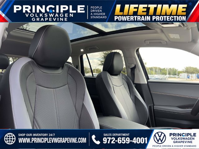 New 2027 Volkswagen Atlas SE FWD image 32