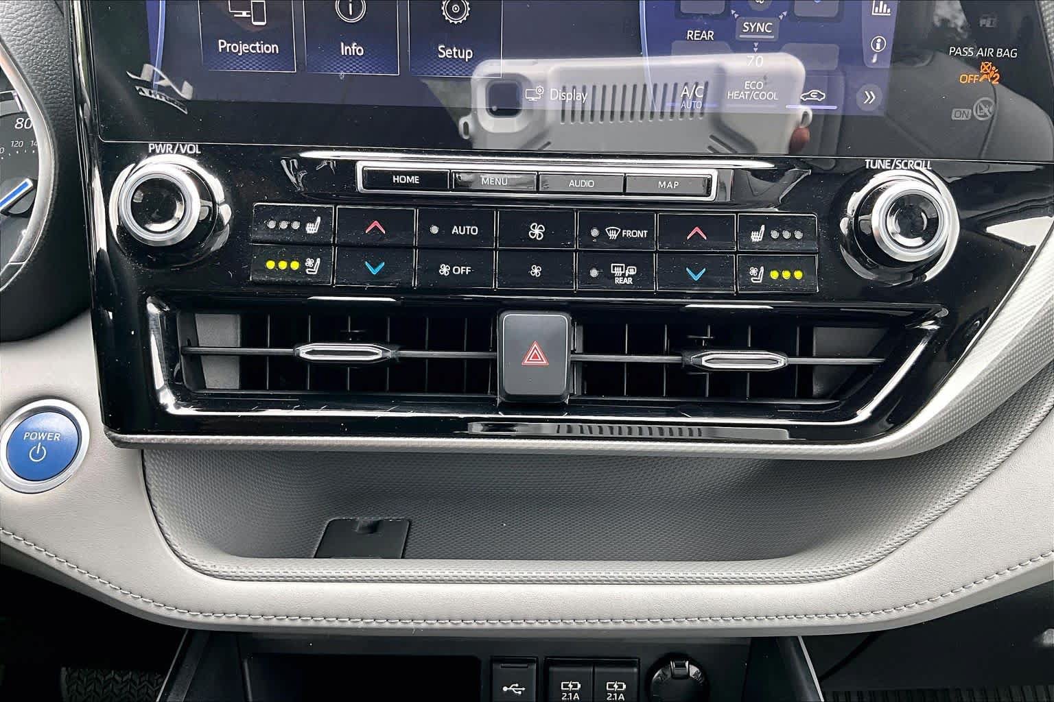 Used 2021 Toyota Highlander Platinum FWD image 33
