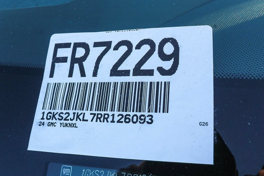 Used 2024 GMC Yukon XL Denali AWD/4WD image 30