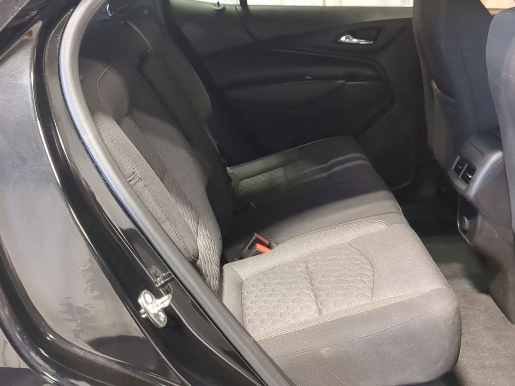 Used 2018 Chevrolet Equinox LT FWD image 24