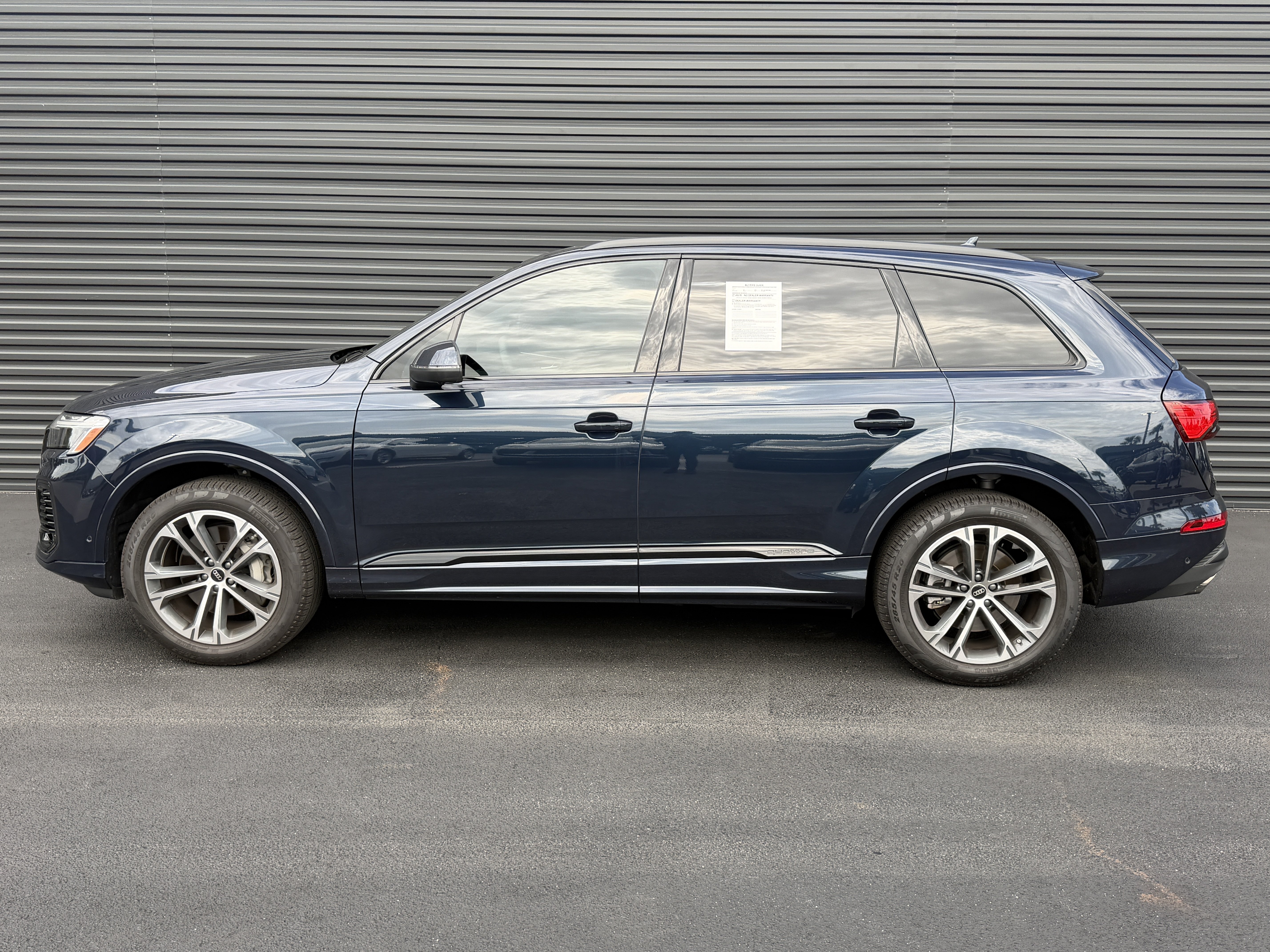 Used 2025 Audi Q7 2.0T Premium Plus AWD/4WD image 2